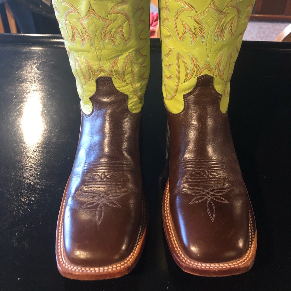Men’s Tony Lama cowboy boots